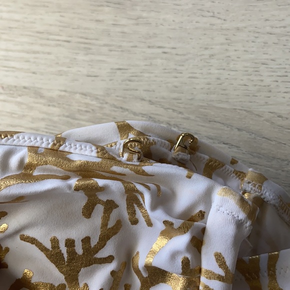 Victoria Secret White&Metallic Gold Swim Set - Picture 5 of 10